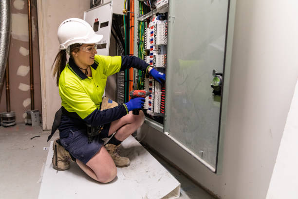 Best Licensed Electrician  in Oneida, NY